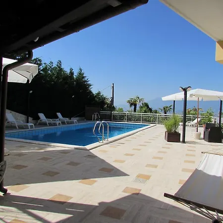 Il Tramonto Bed & Breakfast *